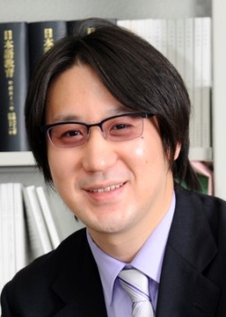 サンキュータツオさん写真